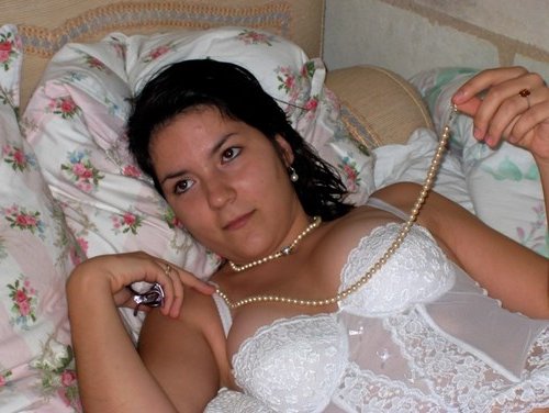 Femme mariée sur Argenton-sur-Creuse pour une rencontre sexe dans un club privé